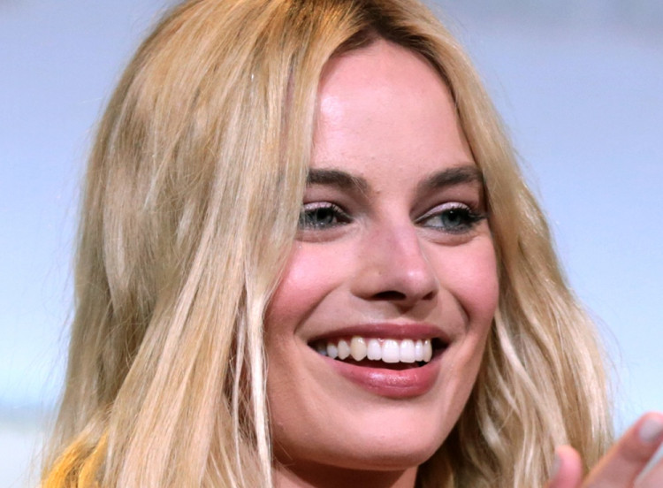 Herečka Margot Robbie je tehotná. Otázky o prvom dieťati ju štvali