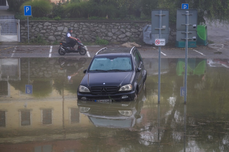 Devín je stále odrezaný od sveta. Najväčším strašiakom je pitná voda